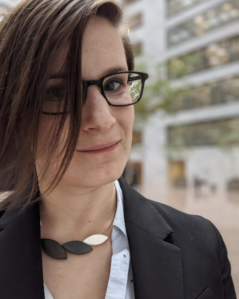 Claire Blechman headshot