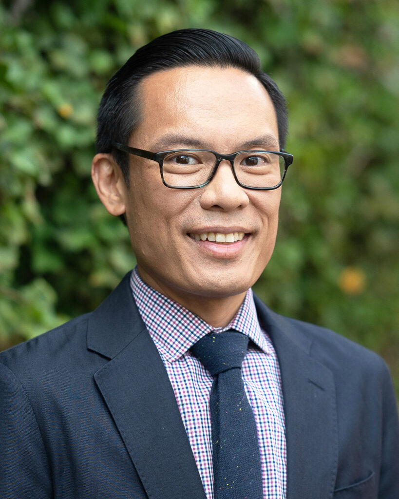 Jonathan Munar headshot